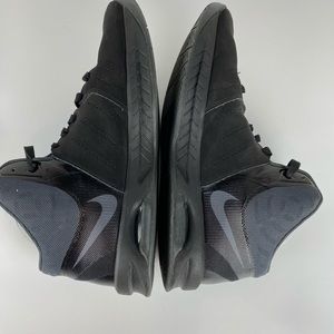 Nike Basketball Black Air Visi Pro 6 Sneakers